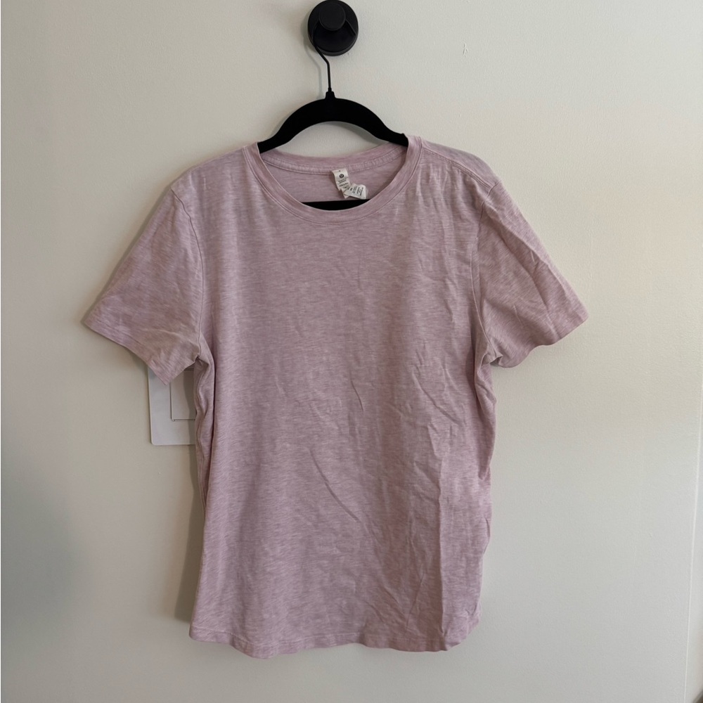 Lululemon pink heathered tee